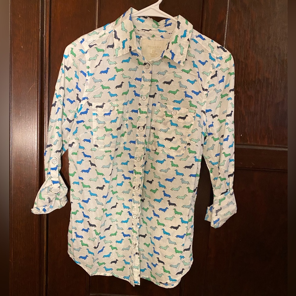 Sonoma White Button Down Shirt with Dog pattern